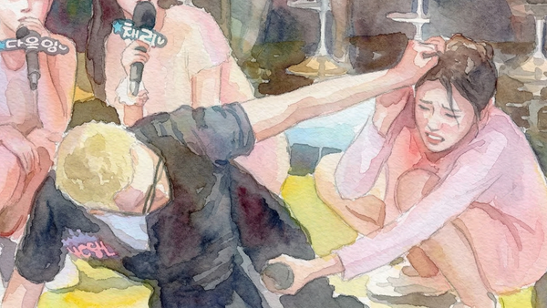 韓国の番組で女性に暴力を振るう男性