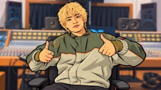 KAITO名義でソロ活動を始めた髙橋海人をイメージしたイラスト（レコーディングスタジオで両手の親指を立てる金髪の男性）